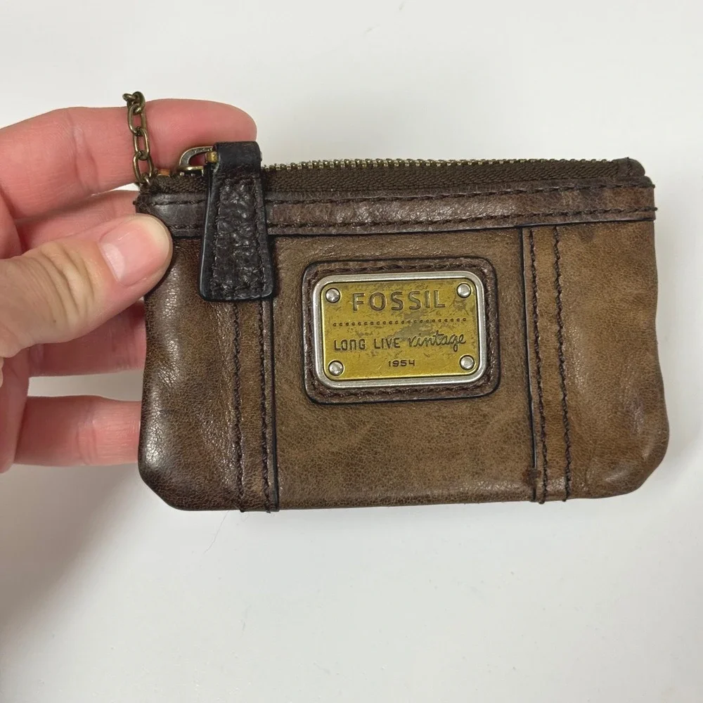 Fossil Vintage Brown Leather Coin Purse Keychain ID Holder Wallet